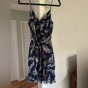 Juniors B.Smart dress